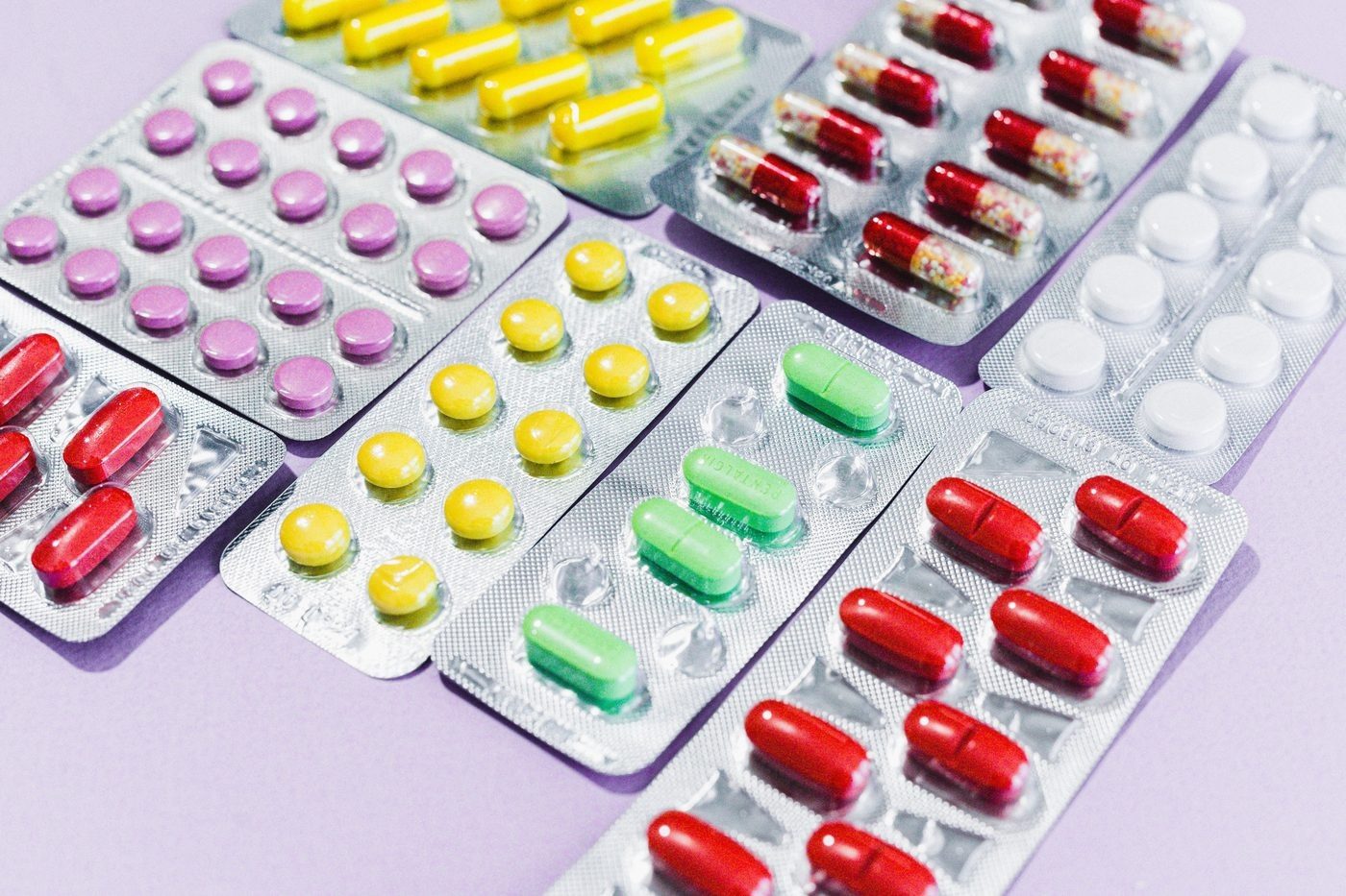 Hiring in Pharma? Why Pharmaceutical Sales Recruiters Beat Job Boards